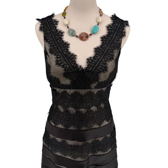 JS Collections Lace Sleeveless Dress 6P PETITE V-Neck Mesh Black Nude Cocktail - Picture 3 of 10